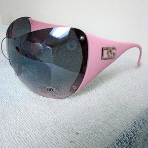 NEW DG OVERSIZED CELEBRITY SHIELD WRAP LIGHT PINK PLASTIC SUNGLASSES DG0703